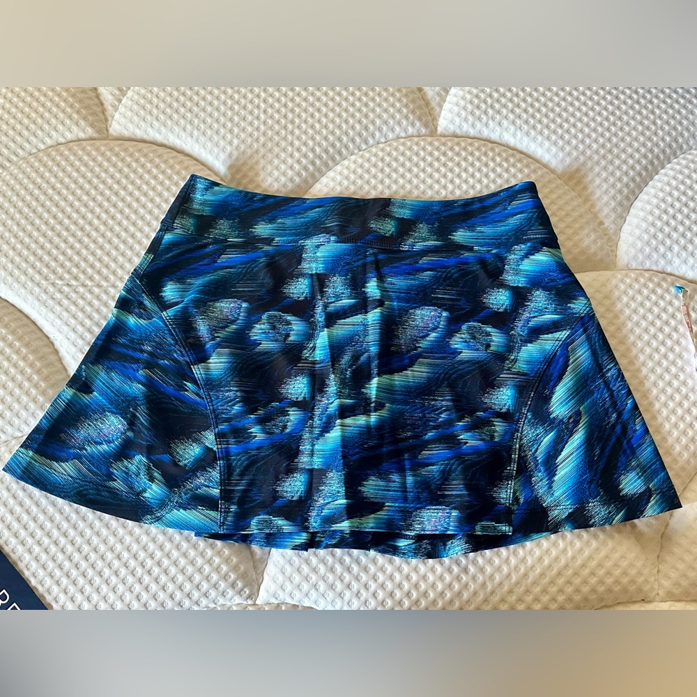Jerdog Women's Core Back Pleat Skirt
